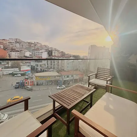 Modern In Taksim W Pool, Gym, Balcony