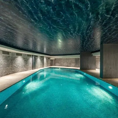דירה Modern In Taksim W Pool, Gym, Balcony